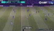 韩国解说破防：孙兴慜甩开了防守球员，结果裁判装瞎这都不掏牌？